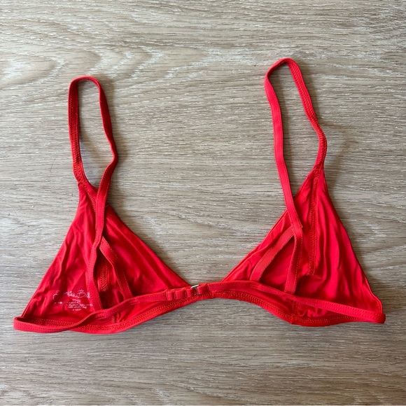 Frankies Triangle Bikini Top - Picture 2 of 5